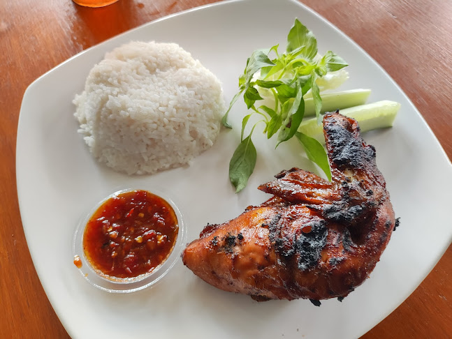 Ulam Singkil - Gastronomi dan perhotelan