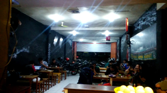 Opinii despre WARKOP WOLULAS în Surabaya - Gastronomi dan perhotelan