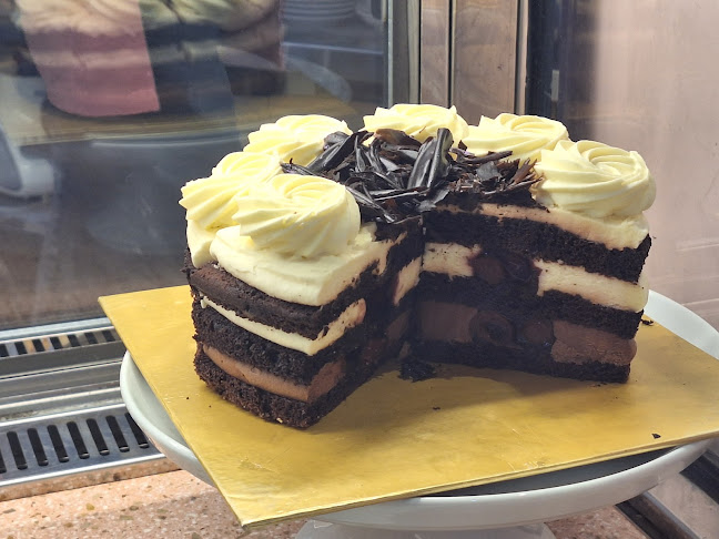 Comentarii opinii despre Mister & Misses Cakes