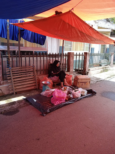 Opinii despre Pasar Salju Birugo în Kota Bukittinggi - Gastronomi dan perhotelan