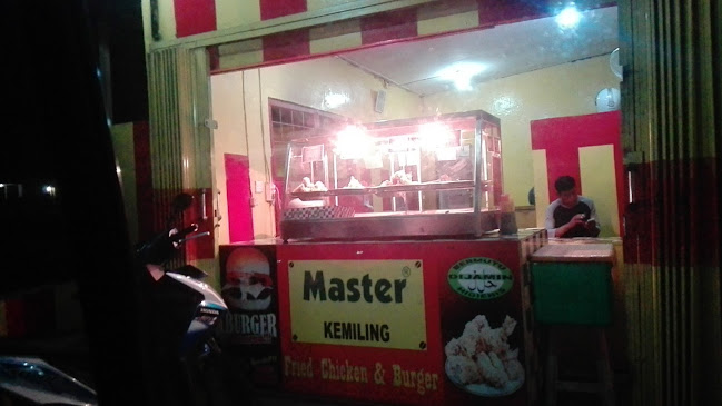 Master Fried Chicken & Burger Kemiling - Gastronomi dan perhotelan