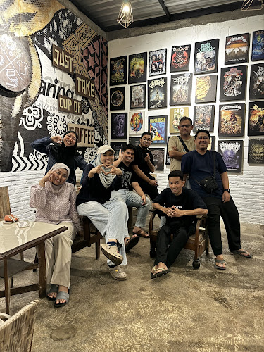 Jl. Imam Bonjol Gg. V, Sisir, Kec. Batu, Kota Batu, Jawa Timur 65314