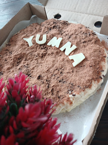 Comentarii opinii despre Orlando Pizza Surabaya