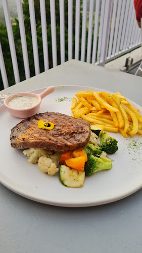 Comentarii opinii despre Over Horizon Resto