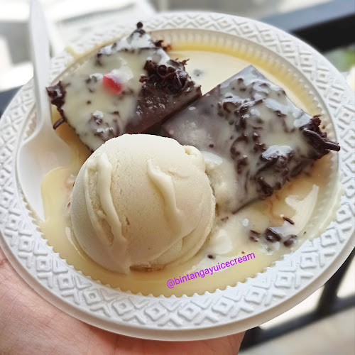 Comentarii opinii despre BINTANG AYU ICE CREAM 2