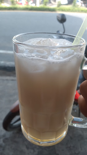 Liang Teh Ahua - Gastronomi dan perhotelan