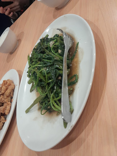 Opinii despre D'Cost Seafood Bandung Indah Plaza în Kota Bandung - Gastronomi dan perhotelan