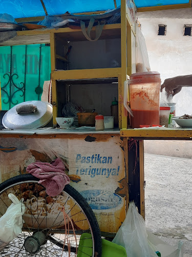 RM Padang Berkat / Lamun Ombak - Gastronomi dan perhotelan