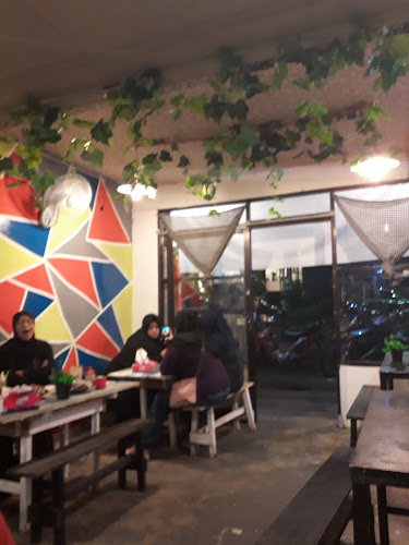 AREMA AGUNG - Gastronomi dan perhotelan