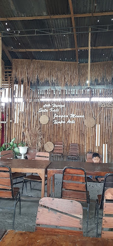 Lesehan Bambu sayang-sayang - Gastronomi dan perhotelan