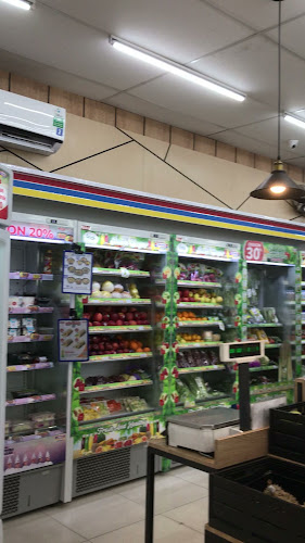 Comentarii opinii despre Point Coffee IDM DC Tangerang 2