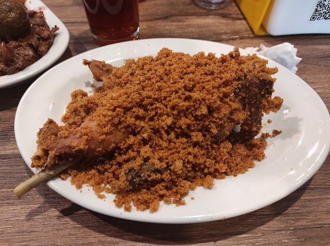 Ayam Goreng Ny. Suharti - Gastronomi dan perhotelan