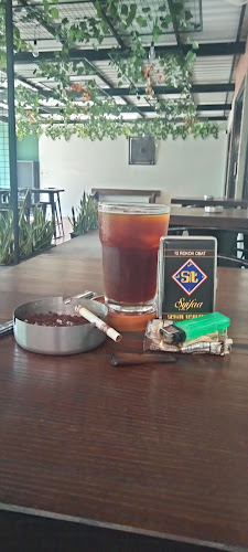 Borrel coffee & eatery - Kota Semarang