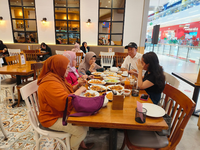 Imperial Kitchen & Dimsum The Park Sawangan - Gastronomi dan perhotelan