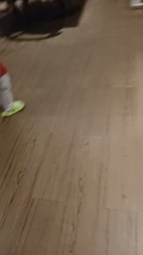 Comentarii opinii despre Loteng Cafe Modernland