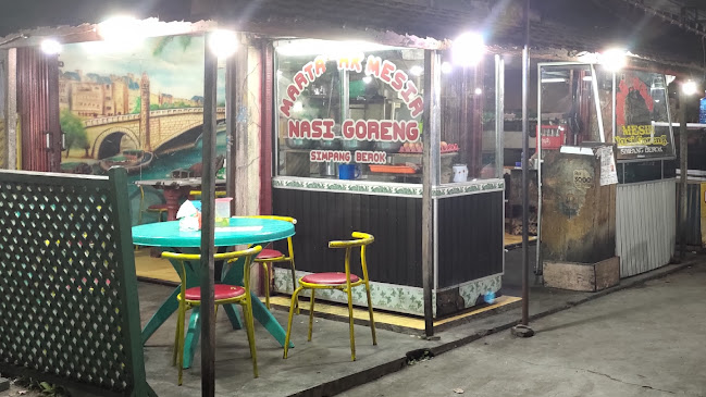 Martabak Mesir & Nasi Goreng Simpang Berok