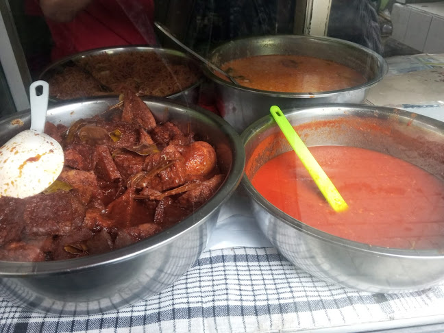 nasi uduk nini otih - Gastronomi dan perhotelan