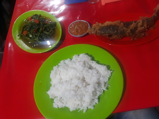 Opinii despre Seafood 98 nasi uduk devantara în Kota Depok - Gastronomi dan perhotelan