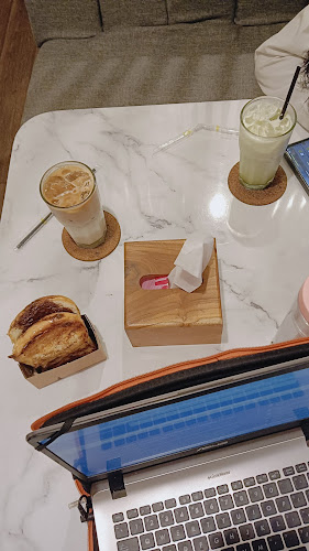 Teman Nongkrong Kamboja