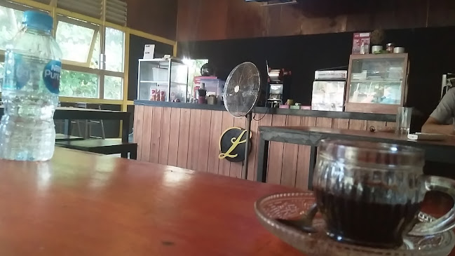 Opinii despre WK Leggo Taman Burung în Kota Singkawang - Gastronomi dan perhotelan