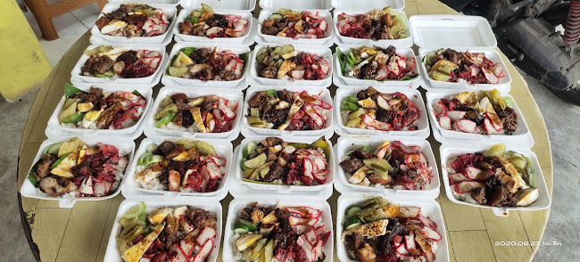 Opinii despre Rumah Makan Nasi Campur Aroma 2 în Kota Singkawang - Gastronomi dan perhotelan