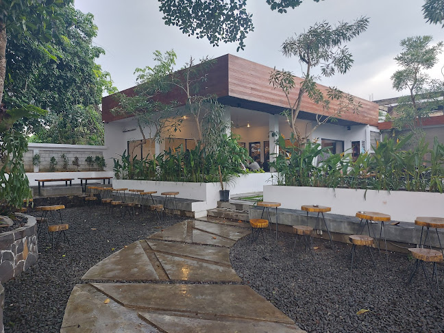 Tempat Bicara Coffee & Eatery - Kota Banjar Baru
