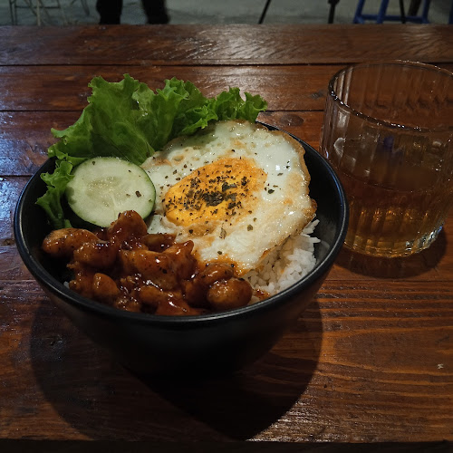 OURS CAFE & TEA HOUSE - Gastronomi dan perhotelan