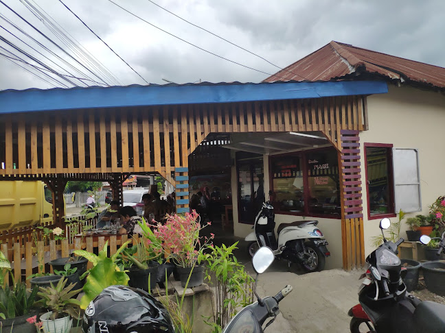 Comentarii opinii despre Rumah Makan Alang Bangkeh