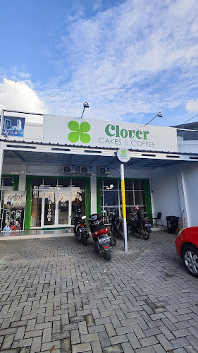 Clover Cakes and Coffee - Gastronomi dan perhotelan