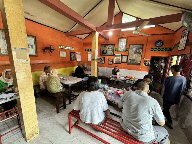 Jl. Gading No.2, Patehan, Kecamatan Kraton, Kota Yogyakarta, Daerah Istimewa Yogyakarta 55133