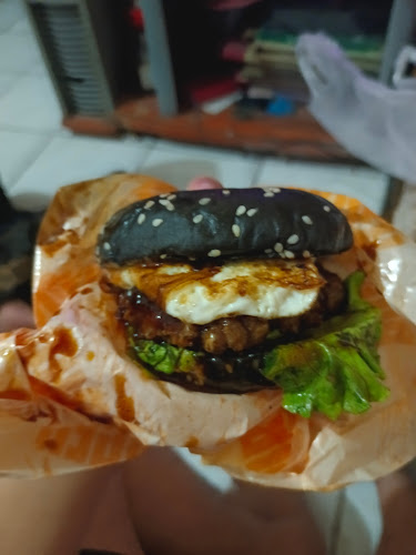 Kuymee Burger - Kota Makassar