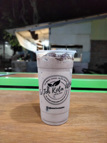 Opinii despre Es Teh Kota Atlas Tembalang în Kota Semarang - Gastronomi dan perhotelan