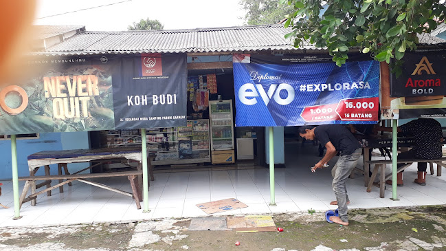 Comentarii opinii despre Warung Koh Budhie,