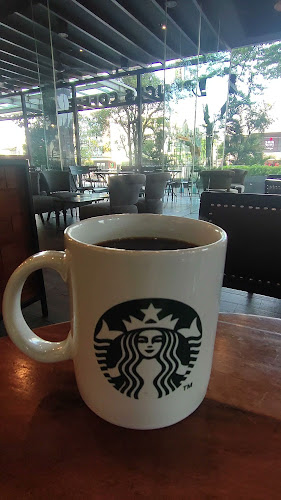 Starbucks Cambridge City Square - Kota Medan