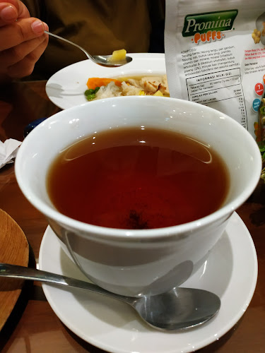 Garden Resto - Gastronomi dan perhotelan