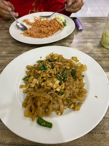 Mie Bandung Sesetan, Cabang Teuku umar - Gastronomi dan perhotelan