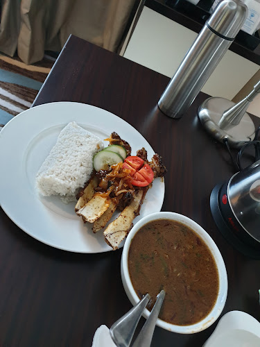 Comentarii opinii despre Konro Bakar Makassar