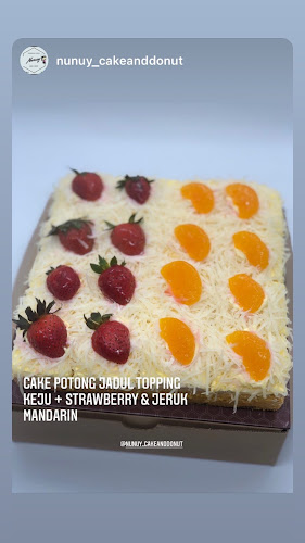 Opinii despre Nunuy Cake & Donut în Kota Medan - Gastronomi dan perhotelan
