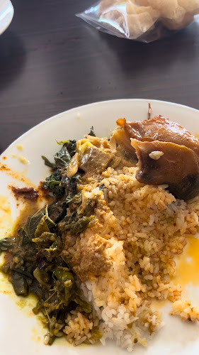 Martabak, Pempek, dan Batagor, Ny. Ong - Mertoyudan