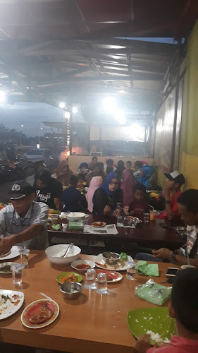 Pondok Ikan Bakar Aru Cabang Teluk Kabung - Kota Padang