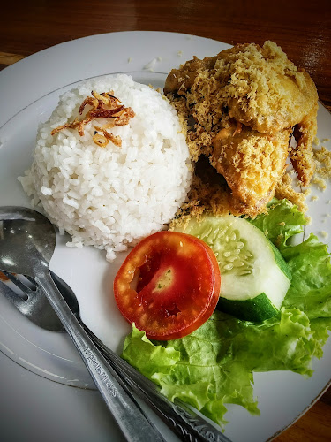 GRACIAS Resto & Cafe