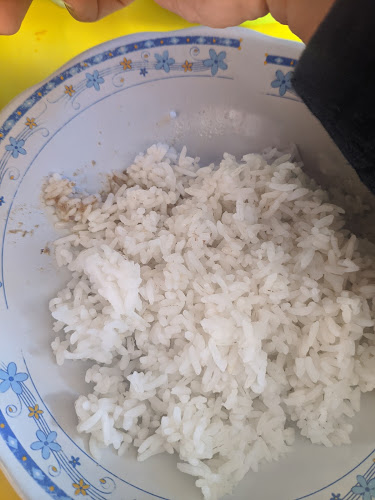 HIDANGAN SOP & NASI BATU PUTIH - Gastronomi dan perhotelan