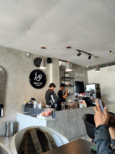Coffe Friends Balikpapan - Gastronomi dan perhotelan