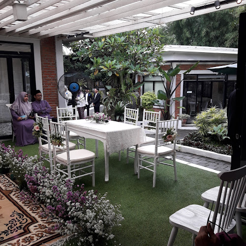 de'Clan Resto & Cafe Depok