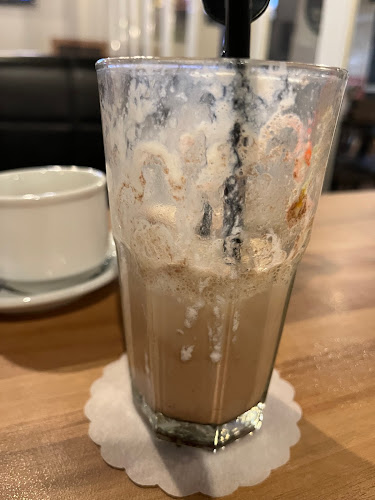 Midtown Coffee Balikpapan - Gastronomi dan perhotelan