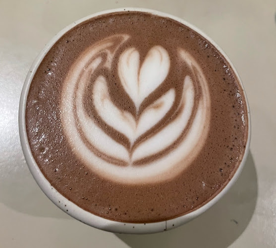 Jl. Trijata No.5, Dangin Puri Kangin, Kec. Denpasar Utara, Kota Denpasar, Bali 80223