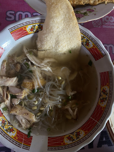 Opinii despre Warung Brongkos Handayani în Kota Yogyakarta - Gastronomi dan perhotelan