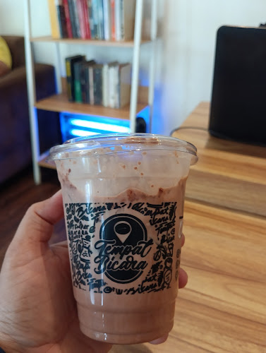 Comentarii opinii despre Tempat Bicara Coffee & Eatery