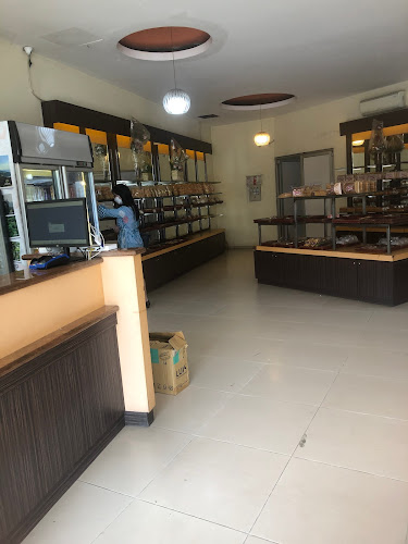 New Bima Bakery - Gastronomi dan perhotelan