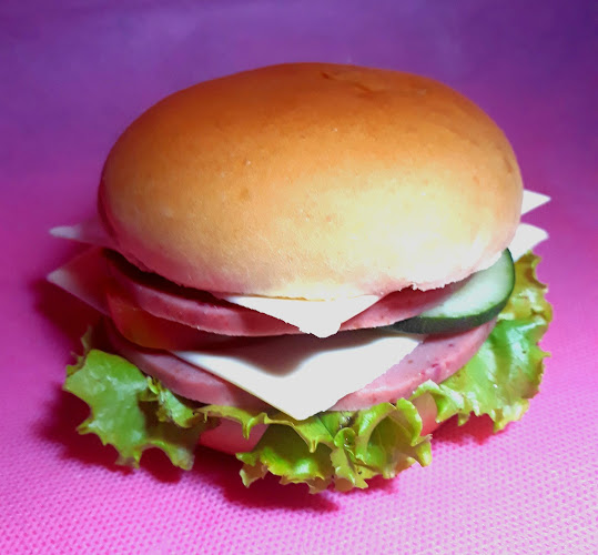 Opinii despre Love Burger 2 în Kota Madiun - Gastronomi dan perhotelan